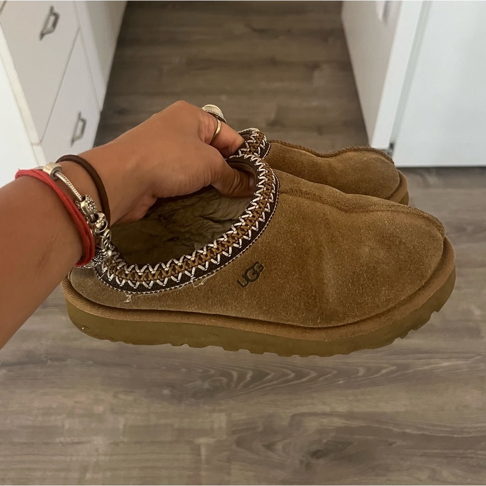 Ugg Tasman II